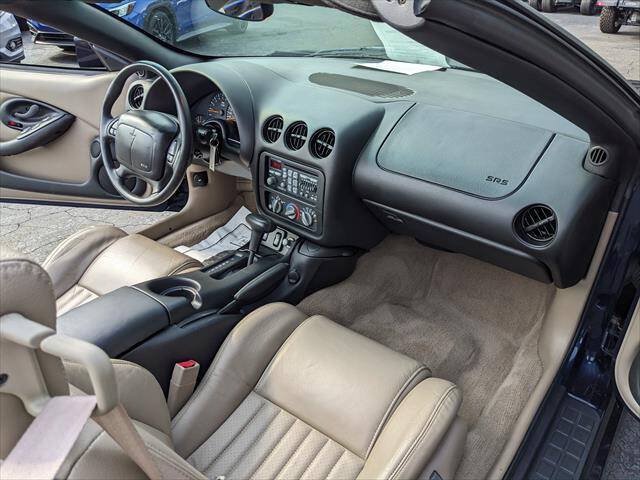 Used 2002 Pontiac Firebird Trans Am RWD image 15