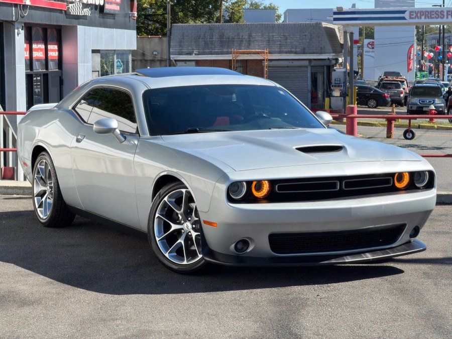 Used 2019 Dodge Challenger R/T w/ Plus Package RWD image 11