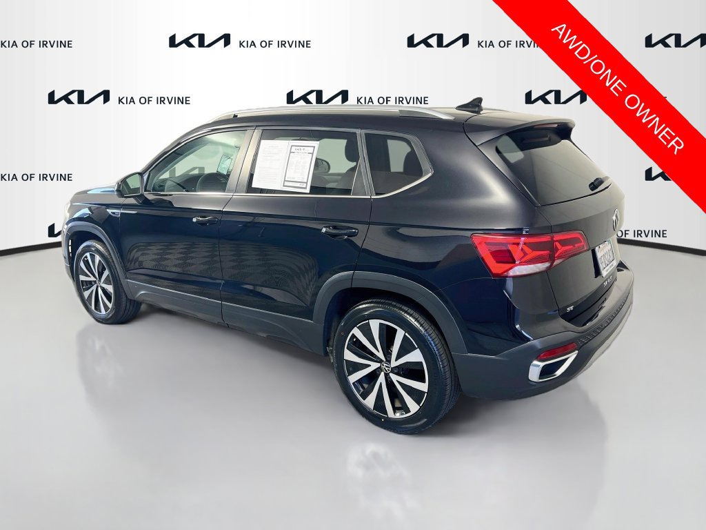 Used 2023 Volkswagen Taos SE AWD/4WD image 6