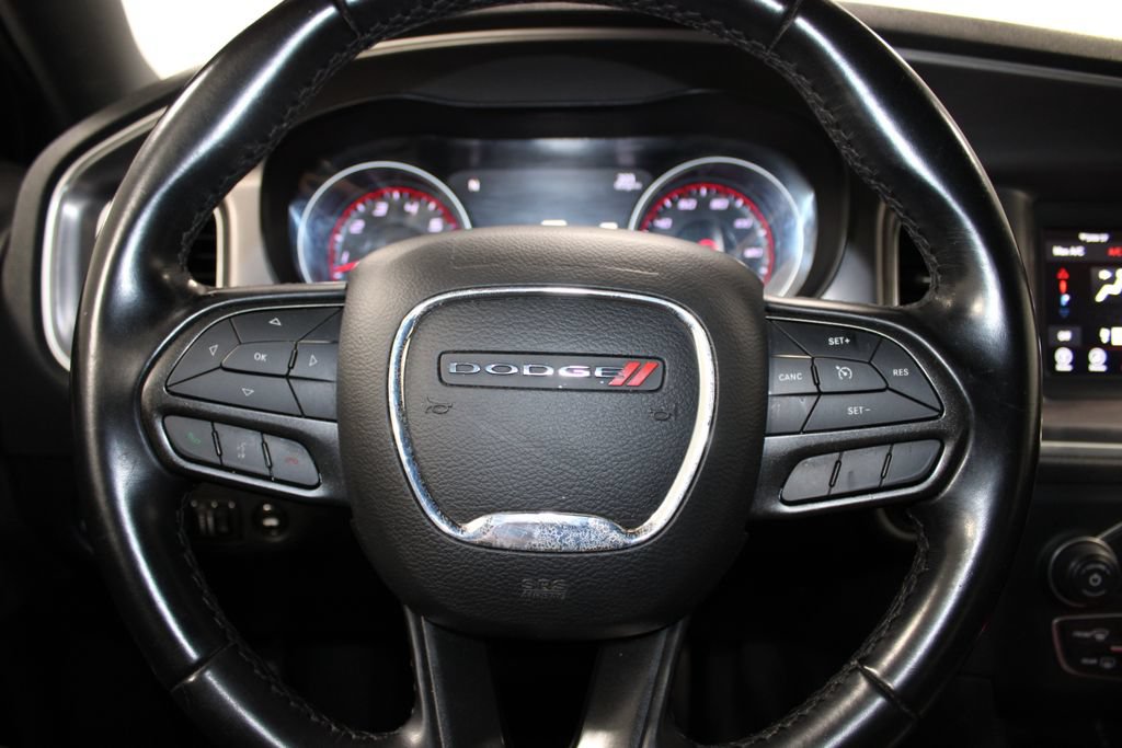 Used 2022 Dodge Charger SXT RWD image 31