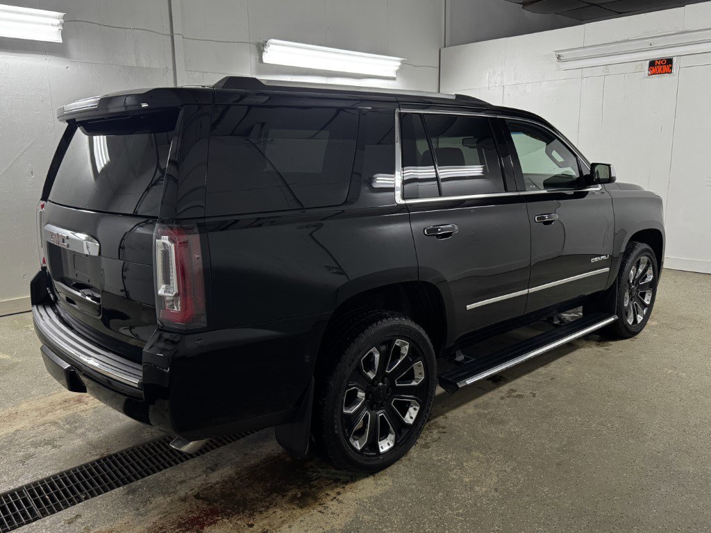 Used 2019 GMC Yukon Denali w/ Denali Ultimate Package image 12