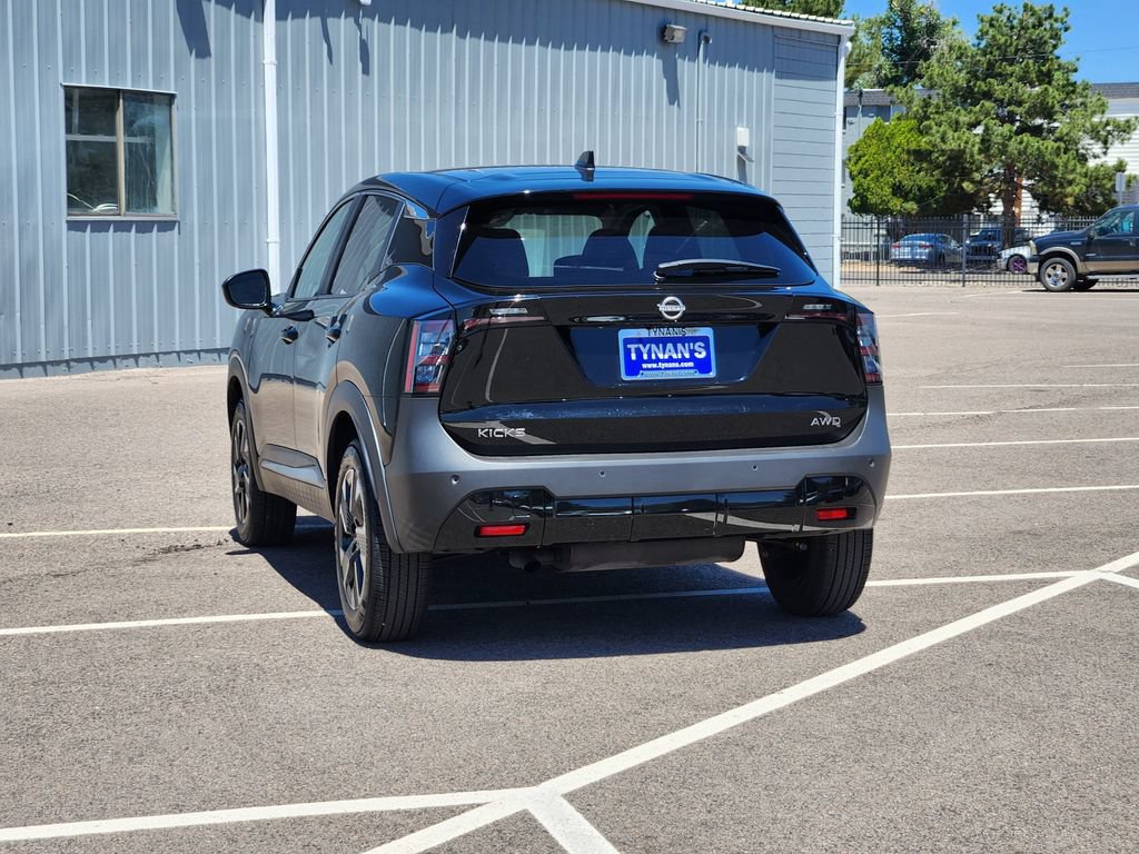 Certified 2025 Nissan Kicks SV AWD/4WD image 5