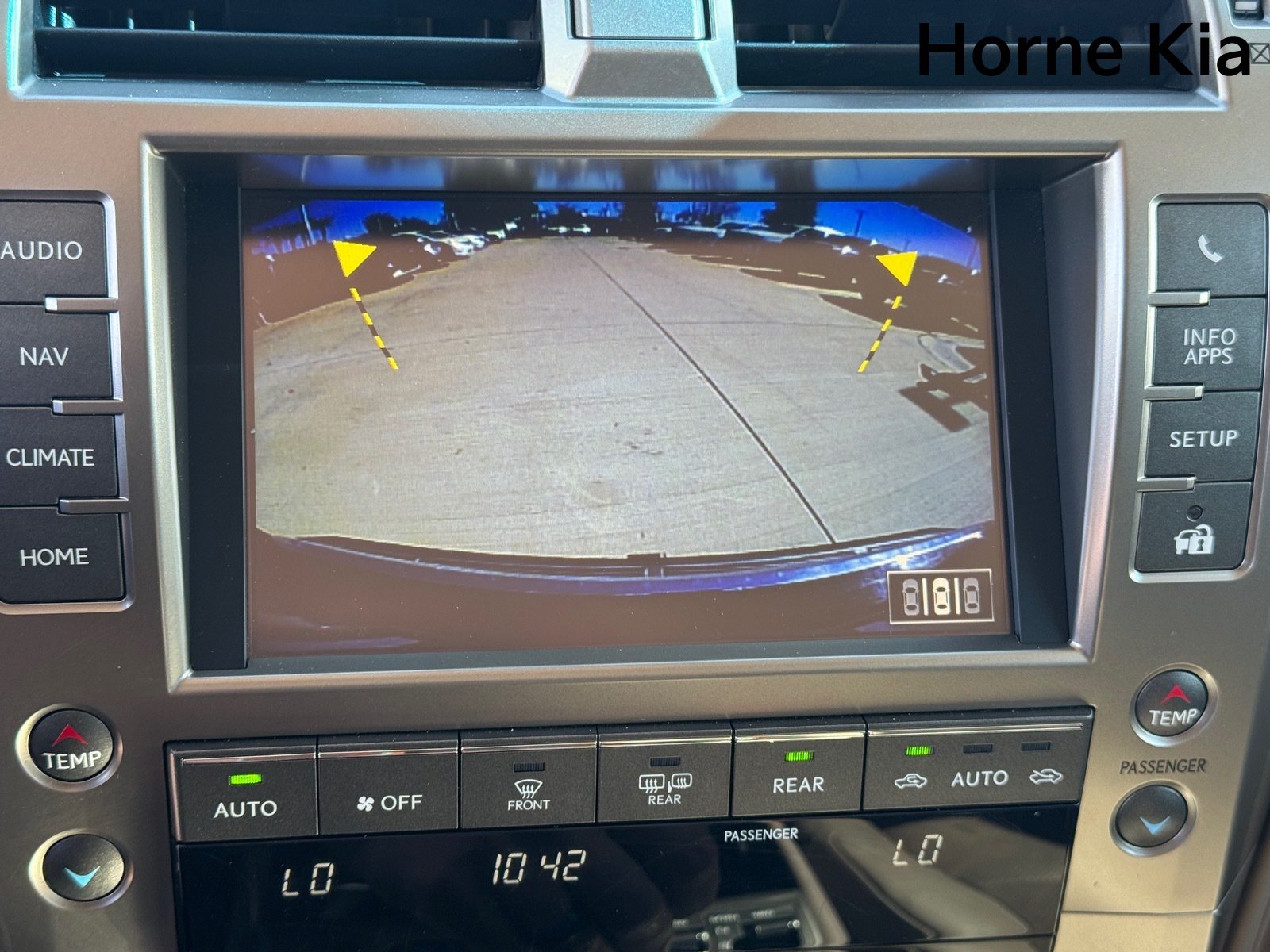 Used 2018 Lexus GX 460 Luxury AWD/4WD image 22
