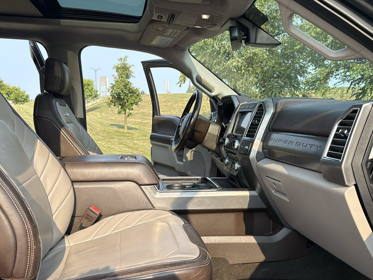 Used 2018 Ford F350 Limited w/ FX4 4x4 Off Road Package image 51