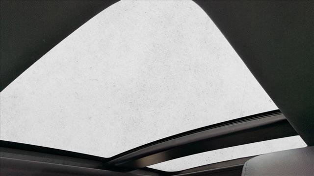 Used 2024 Land Rover Range Rover Evoque Dynamic SE image 23