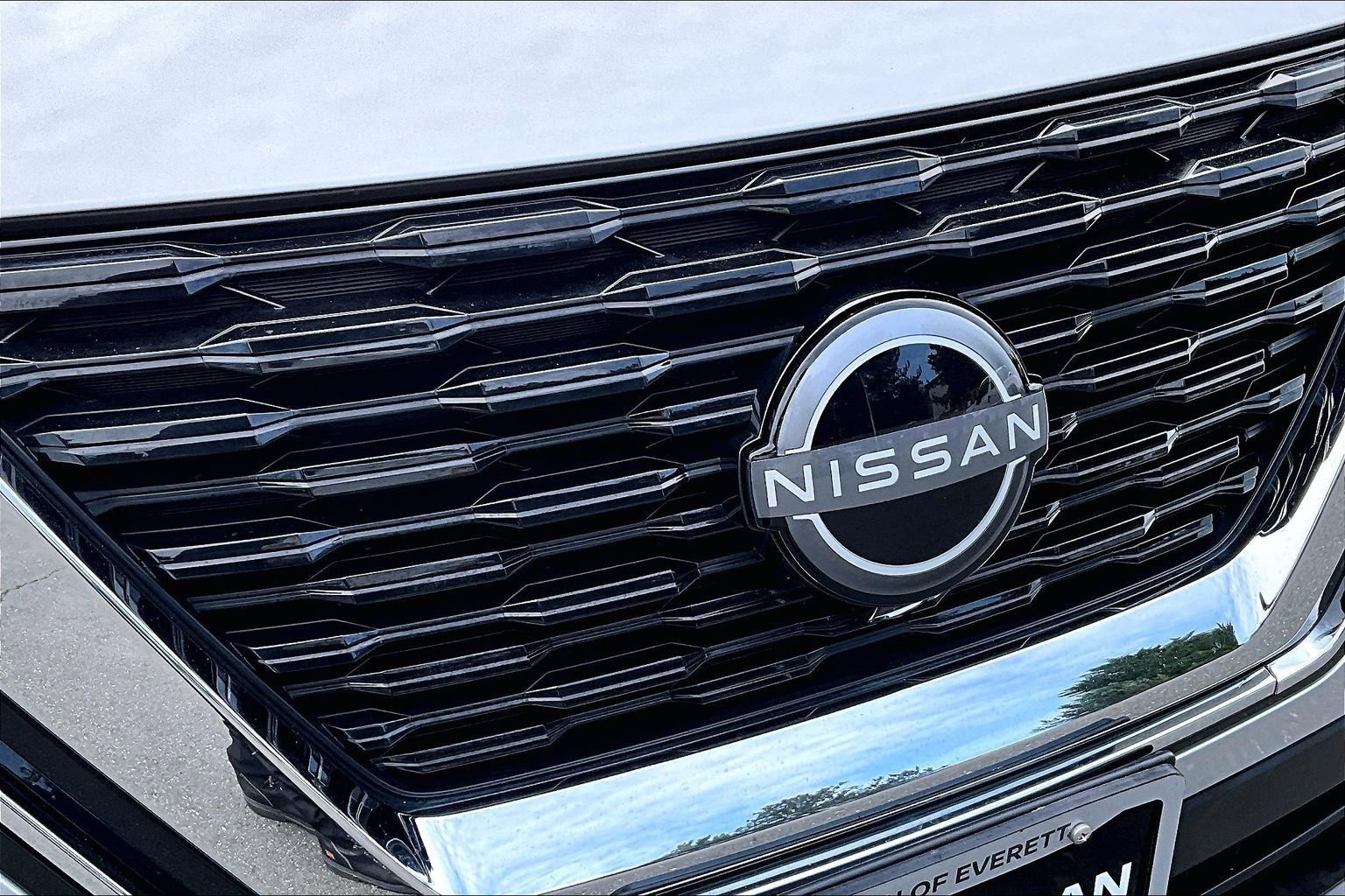 Used 2023 Nissan Rogue SV AWD/4WD image 32