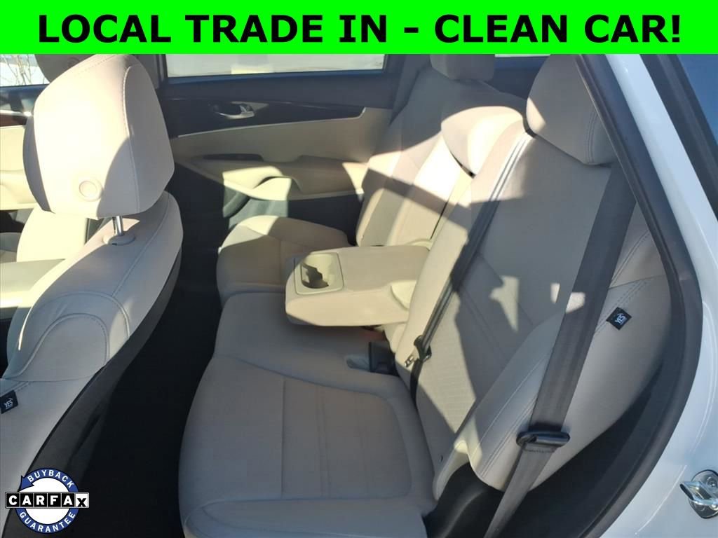 Used 2020 Kia Sorento LX w/ LX I4 Convenience Package image 28