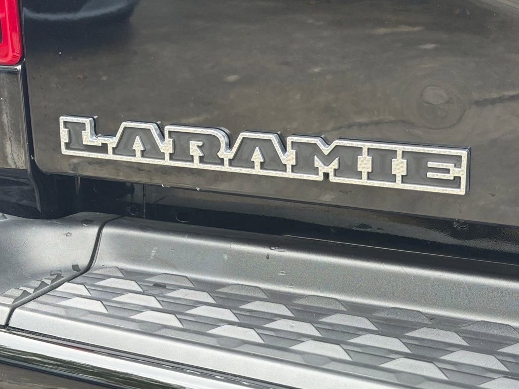 Used 2020 RAM 3500 Laramie image 13