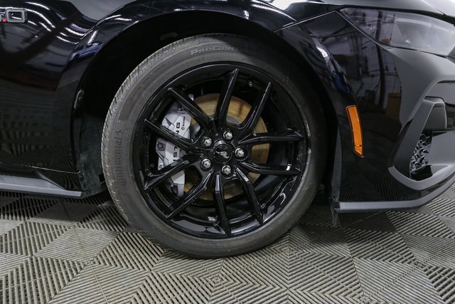 Used 2025 Ford Mustang GT Premium image 14