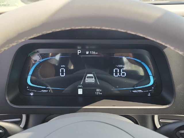 New 2026 Hyundai Elantra Sport FWD image 9