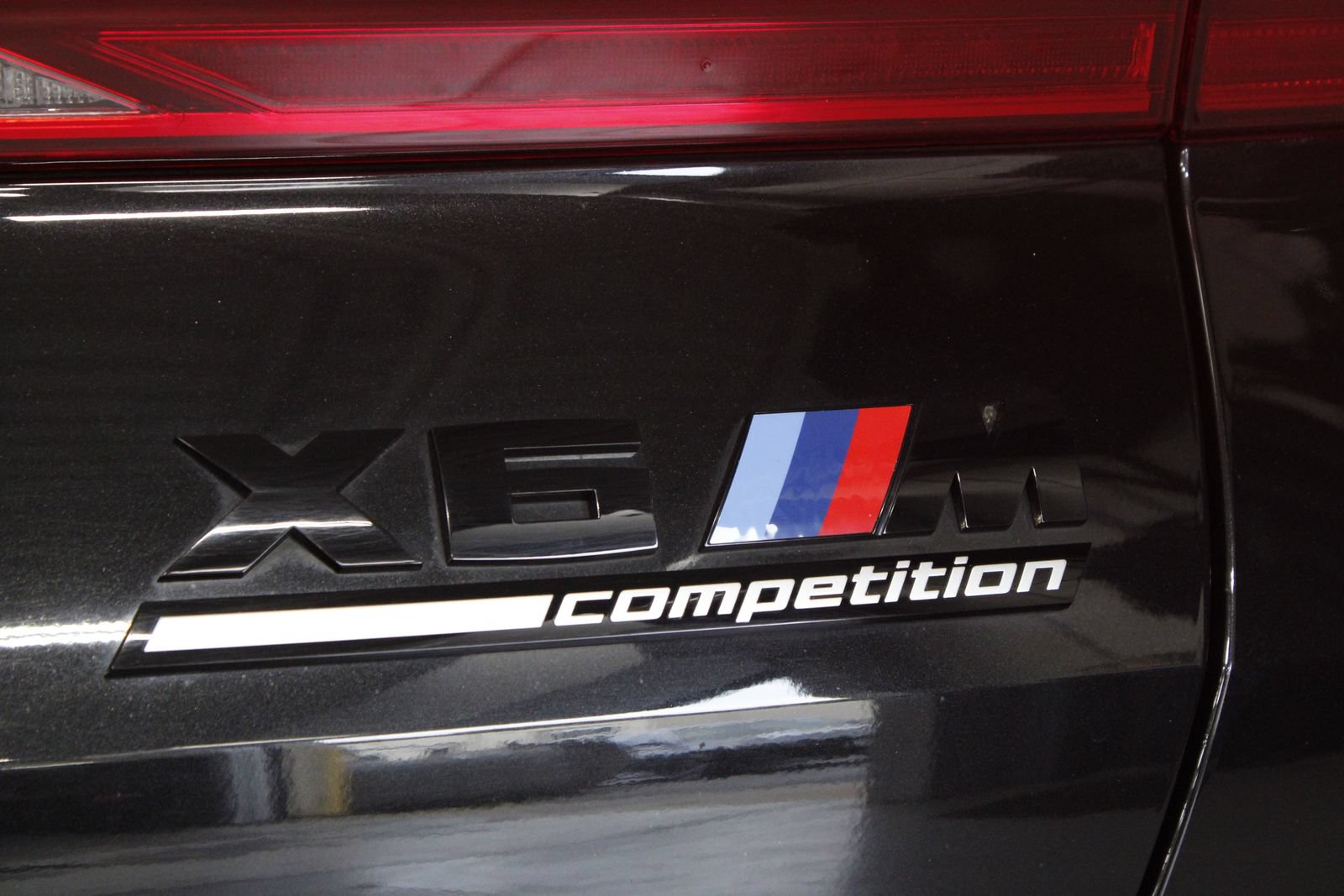 Used 2024 BMW X6 M Competition w/ Executive Package AWD/4WD image 13