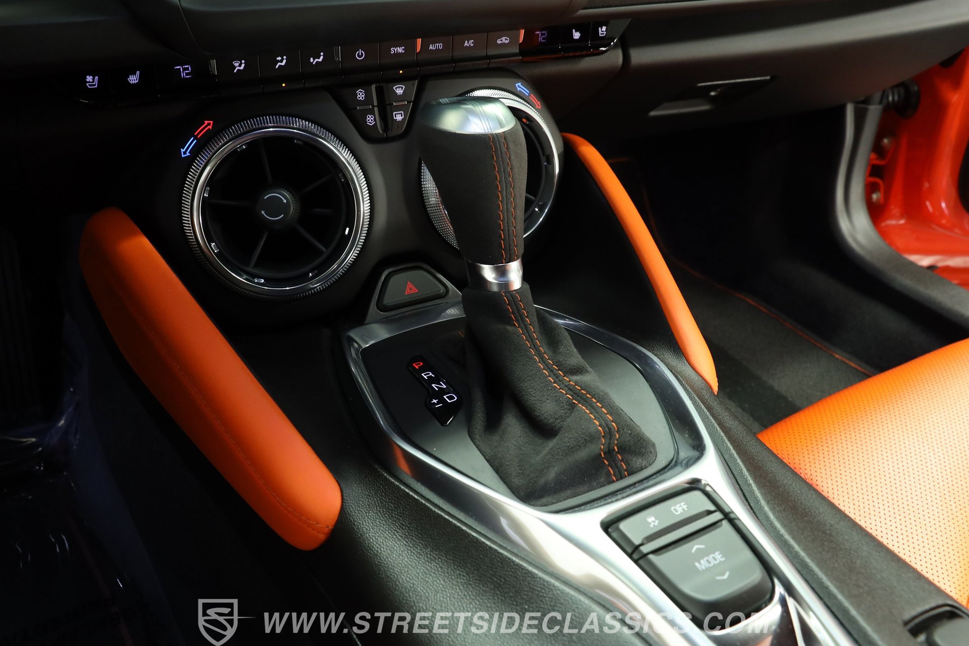 Used 2018 Chevrolet Camaro LT w/ Hot Wheels Edition RWD image 39