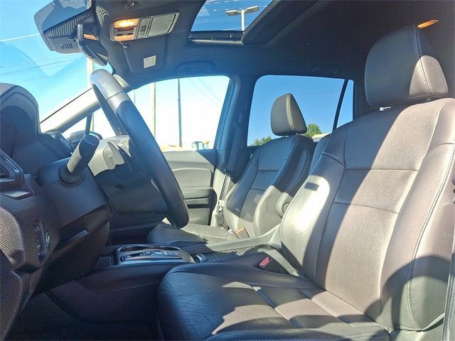 Used 2023 Honda Passport EX-L image 12