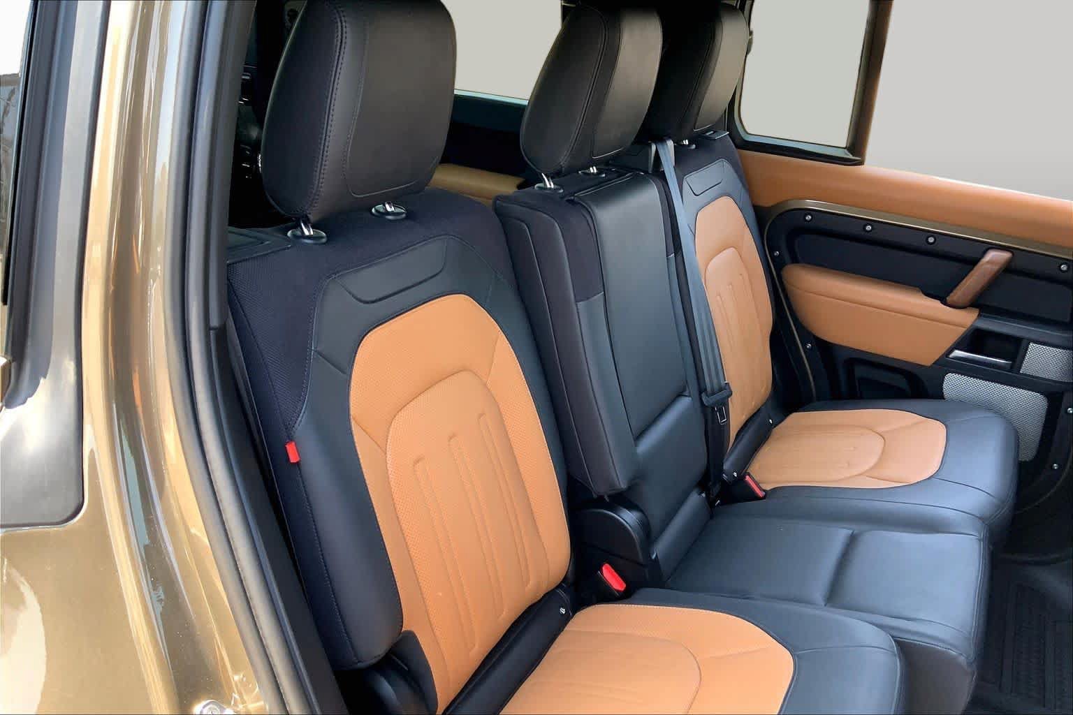 Used 2023 Land Rover Defender 130 X AWD/4WD image 19