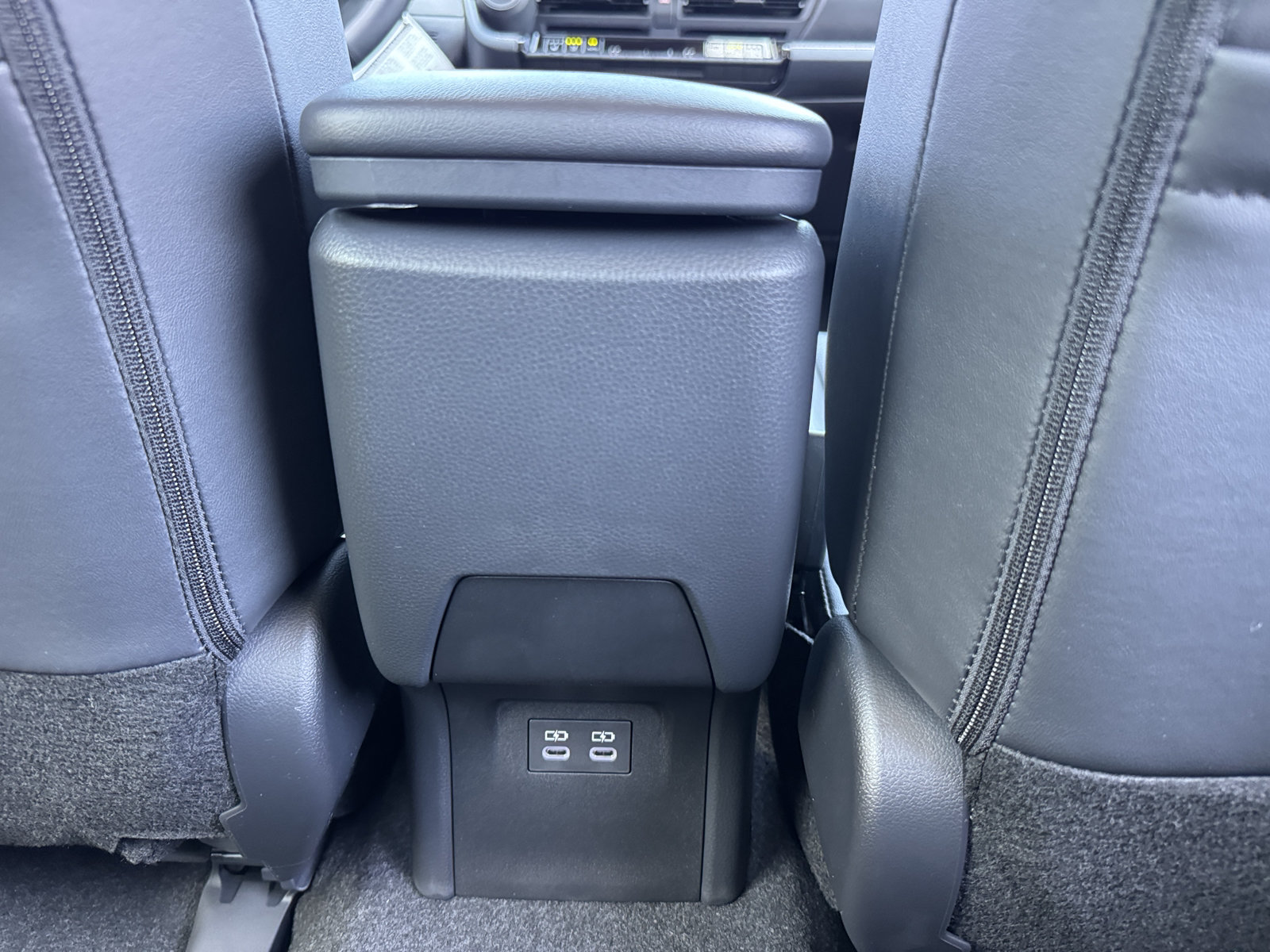 New 2027 Toyota Prius Limited FWD image 7