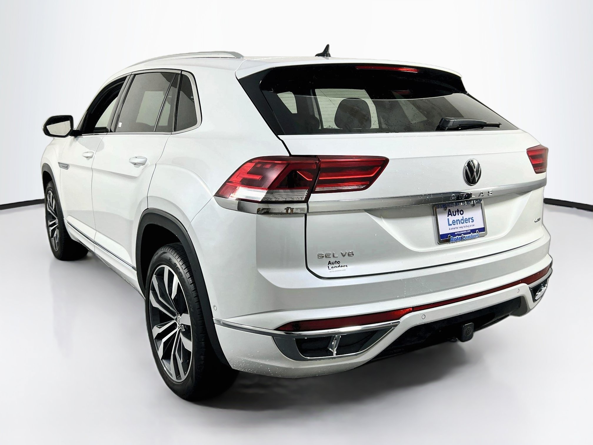 Used 2023 Volkswagen Atlas Cross Sport SEL Premium R-Line AWD/4WD image 7