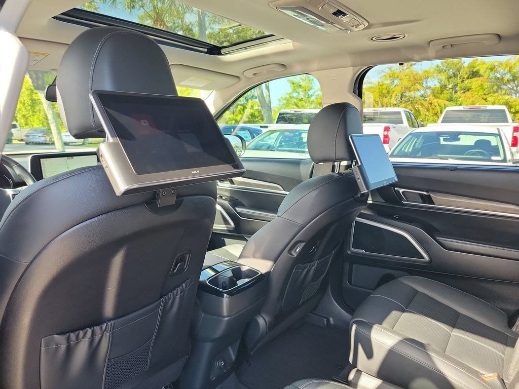 Certified 2022 Kia Telluride EX w/ EX Premium Package FWD image 25