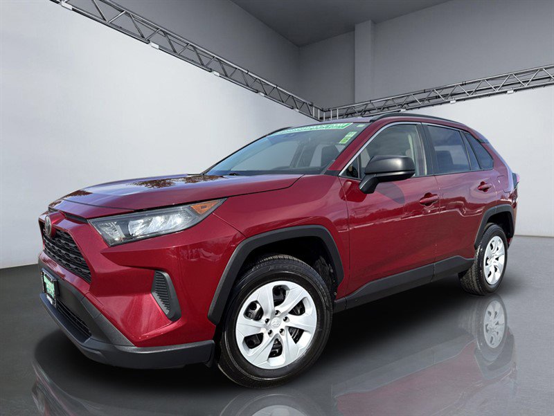 Used 2019 Toyota RAV4 LE w/ Carpet Mat Package AWD/4WD image 24