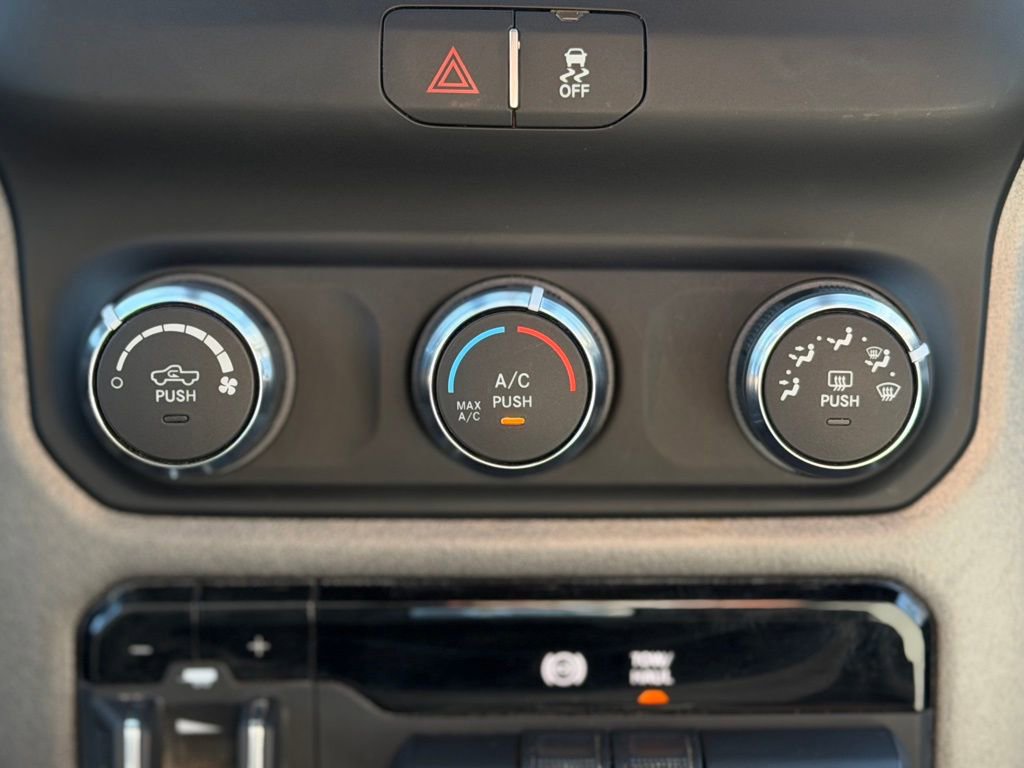 Used 2022 RAM 3500 Tradesman w/ Chrome Appearance Group image 11