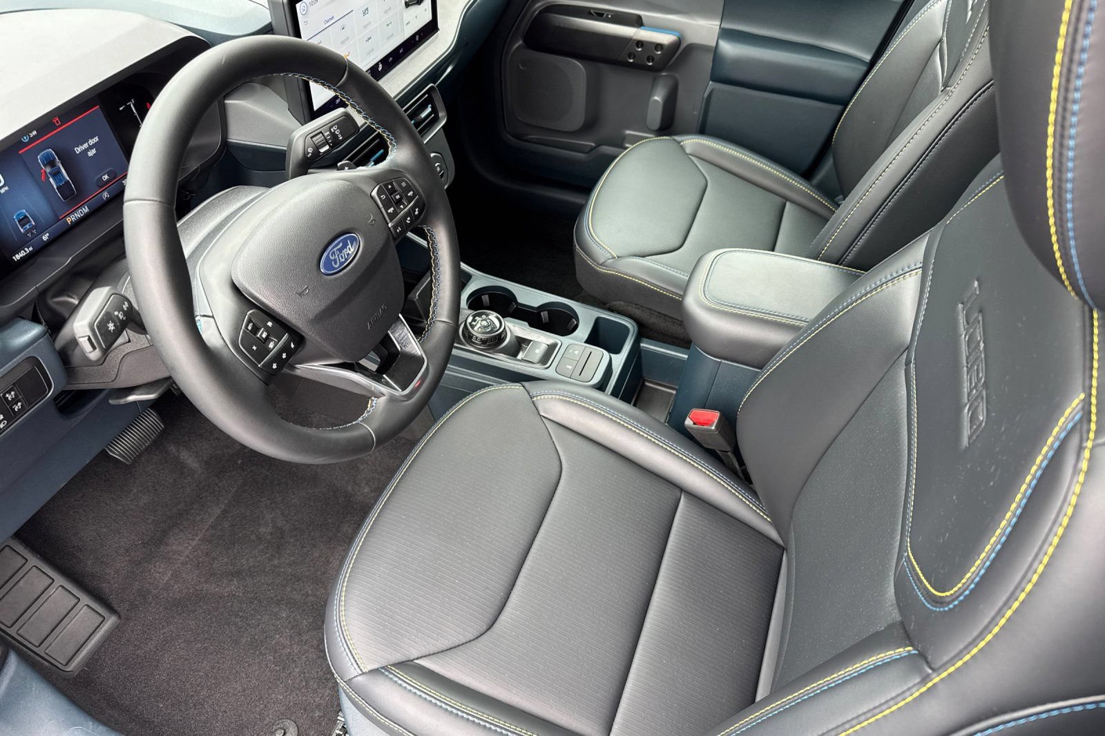 Used 2026 Ford Maverick Lobo AWD/4WD image 14
