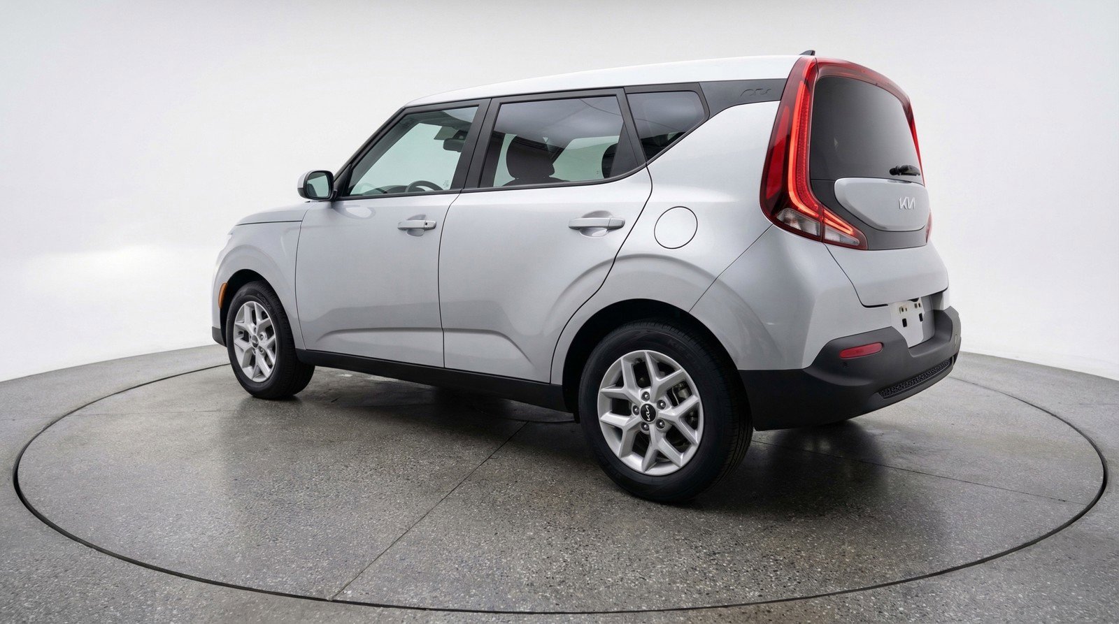Used 2025 Kia Soul LX w/ LX Technology Package image 6