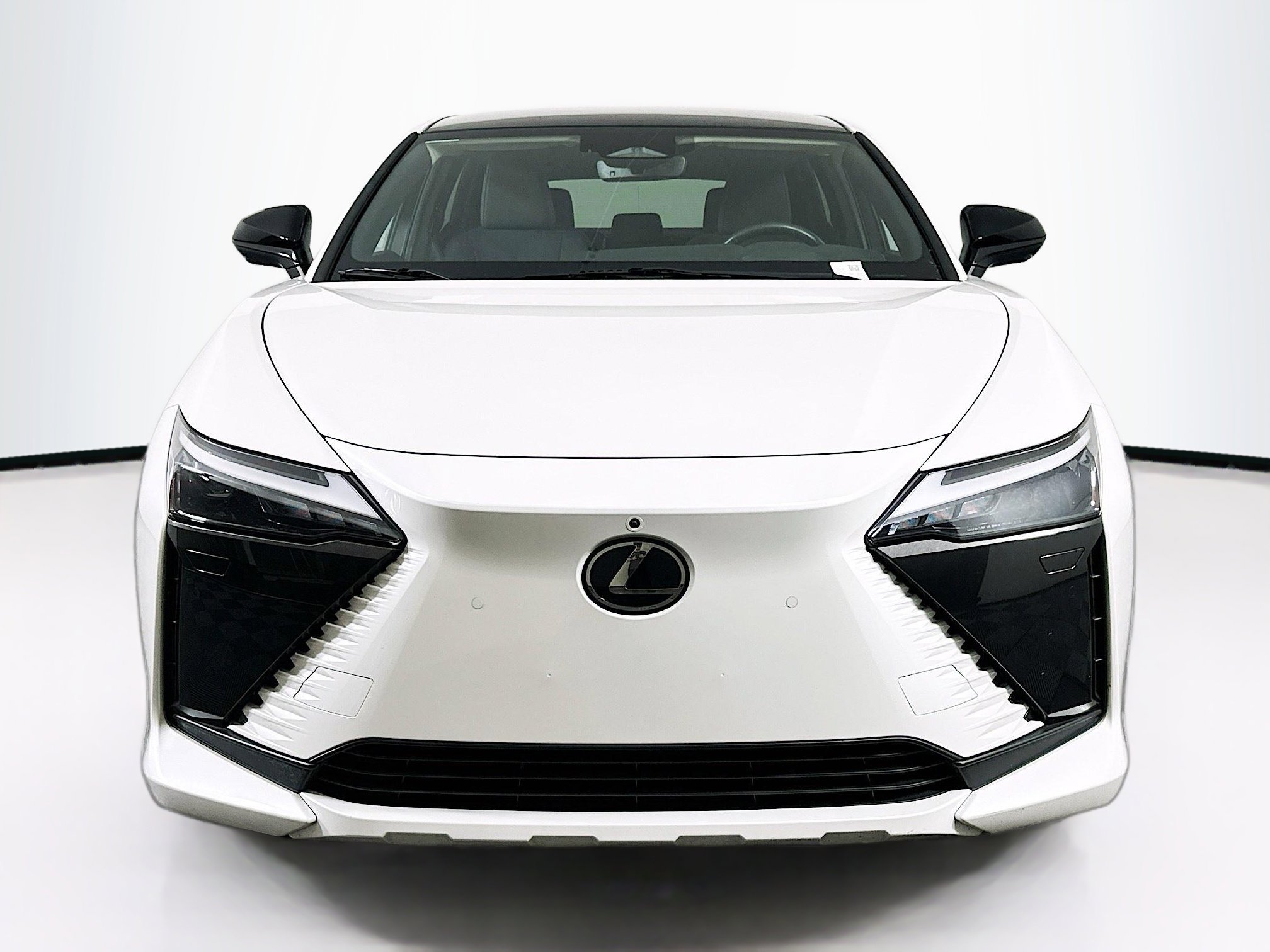 Used 2023 Lexus RZ 450e Premium w/ Accessory Package (Z1) image 2