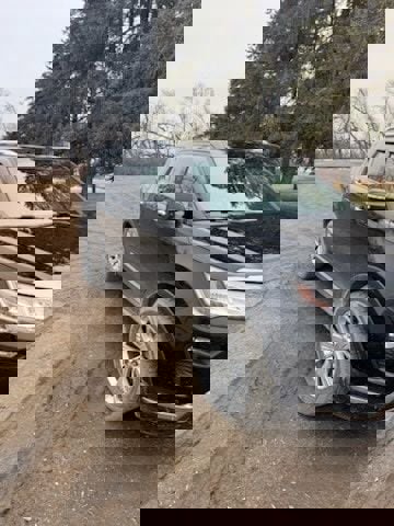 Used 2018 Ford Explorer Limited image 12