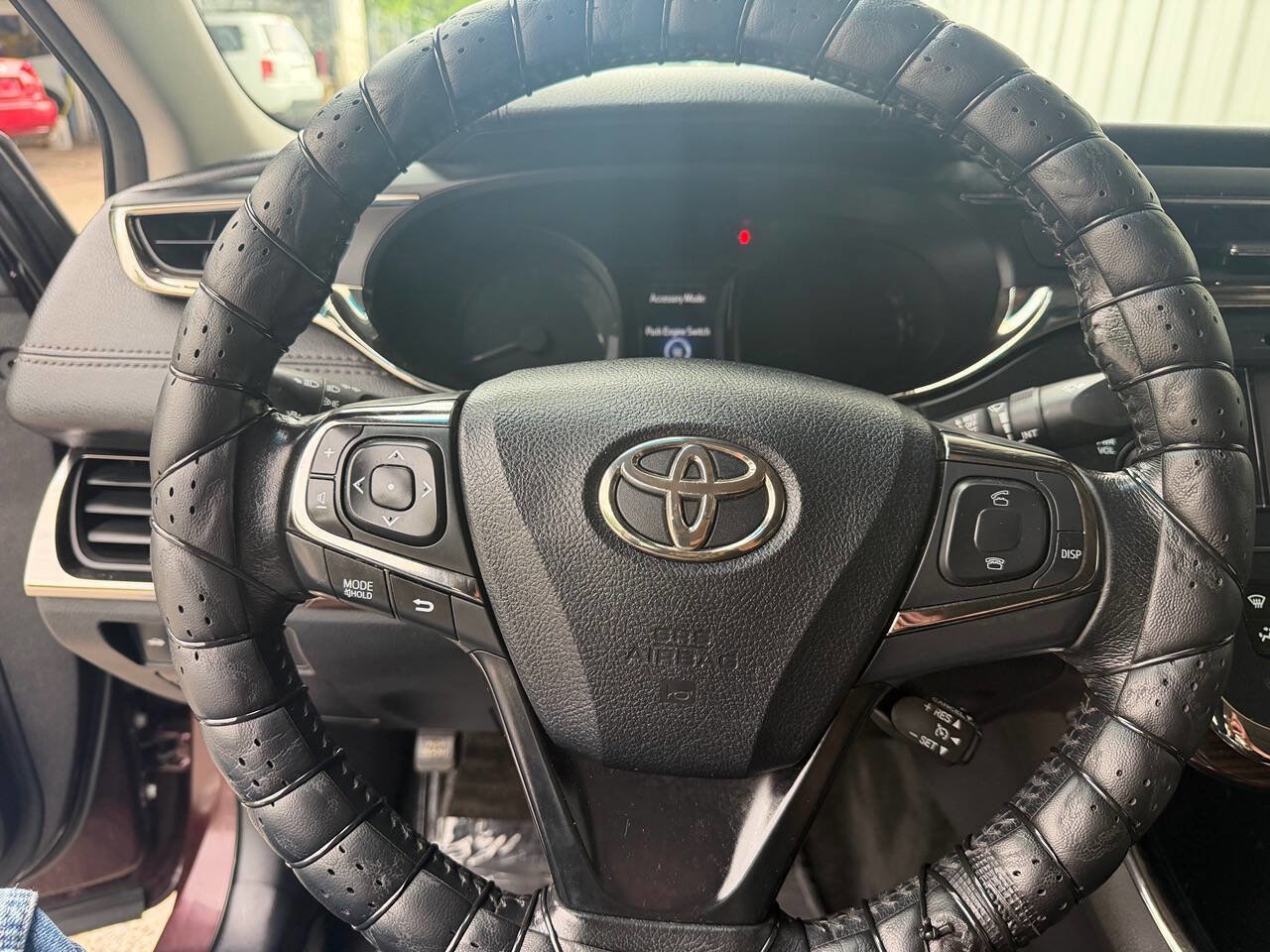 Used 2013 Toyota Avalon XLE Premium image 20