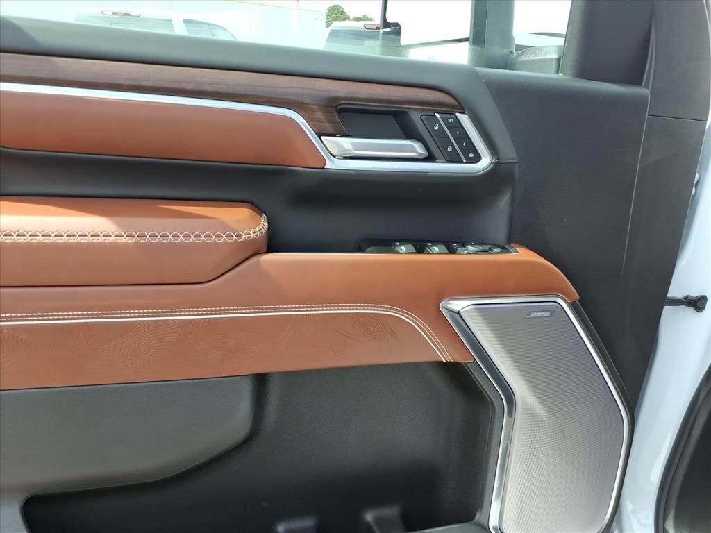 New 2026 GMC Sierra 2500 Denali Ultimate w/ Max Trailering Package AWD/4WD image 14
