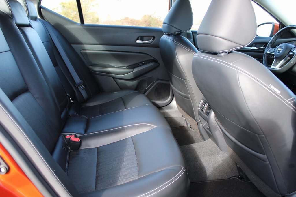 Used 2022 Nissan Altima 2.5 Platinum image 21