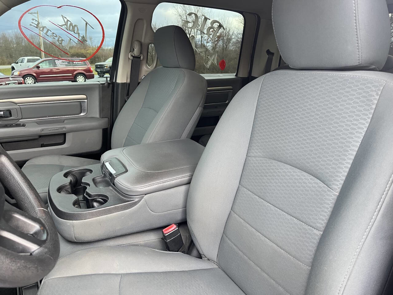 Used 2017 RAM 1500 Outdoorsman image 11