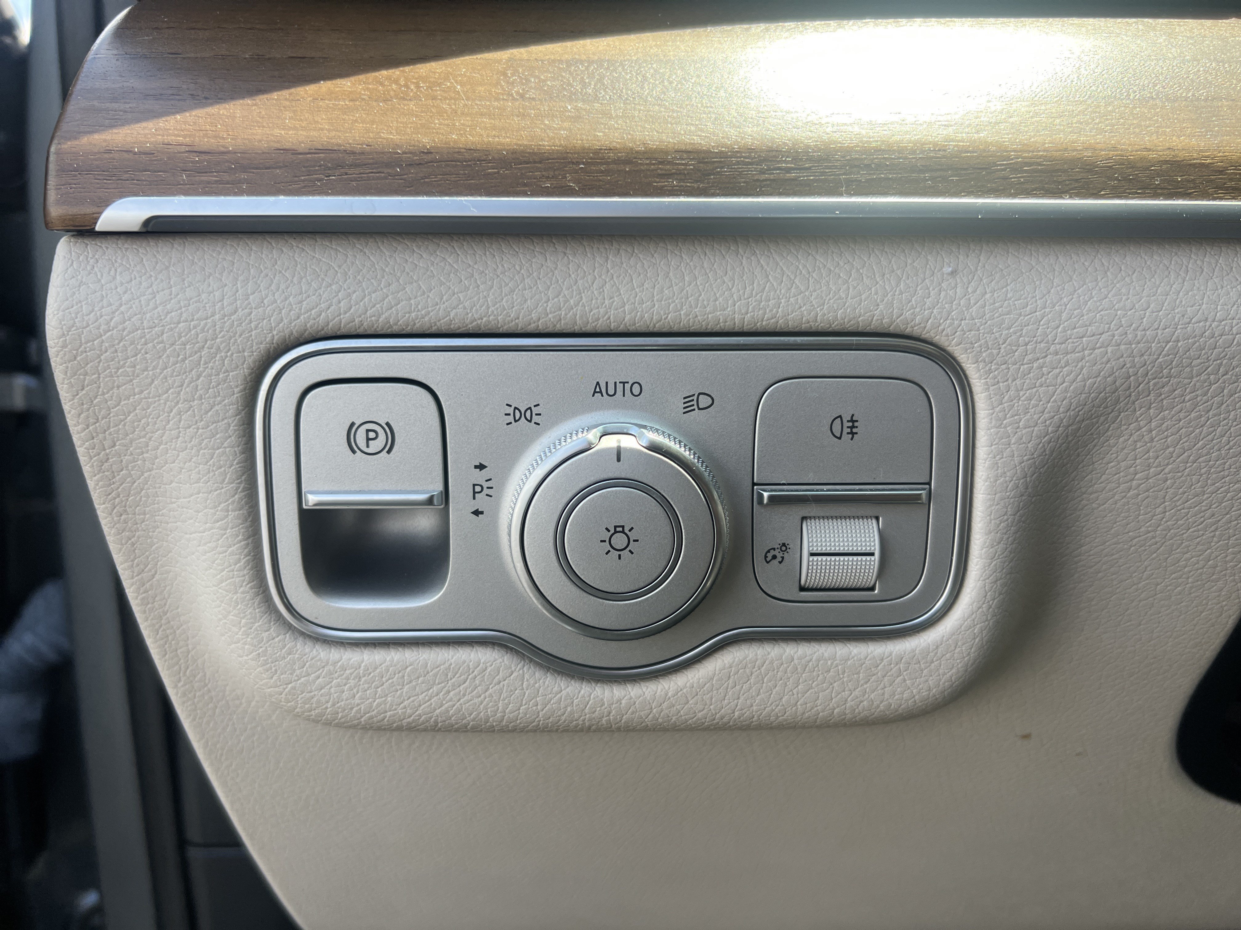 Certified 2023 Mercedes-Benz GLE 350 4MATIC image 17