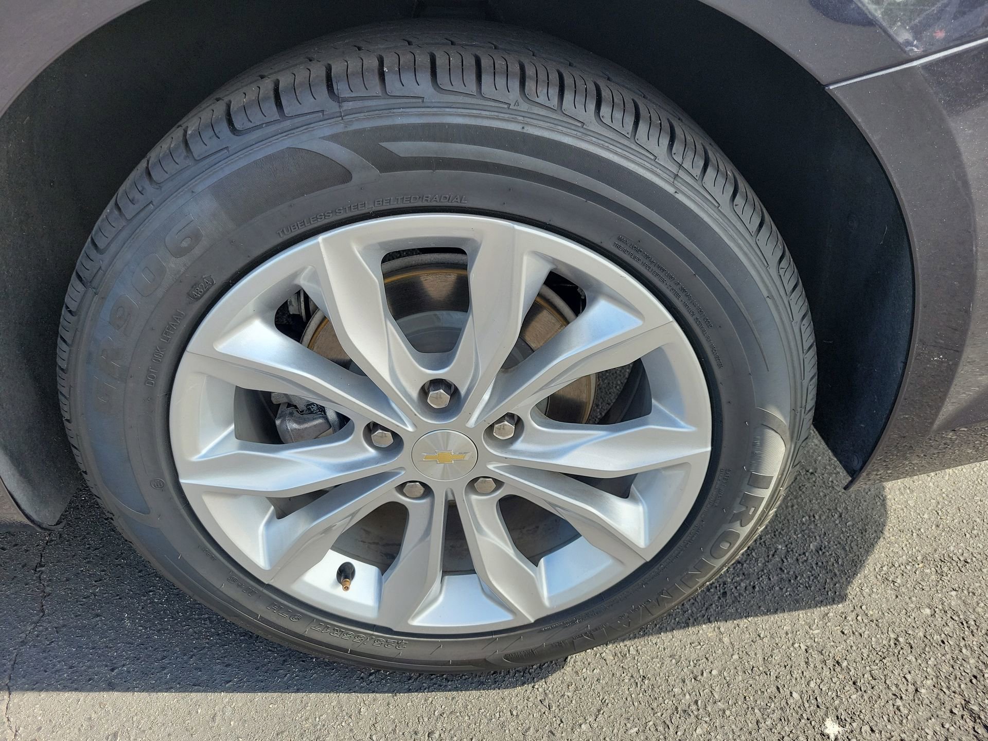 Used 2023 Chevrolet Malibu LT FWD image 35