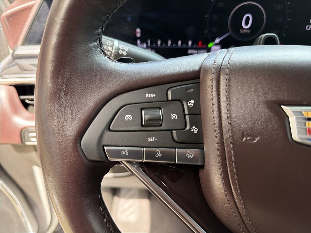 Used 2024 Cadillac Escalade Premium Luxury Platinum w/ Heavy-Duty Trailer Package image 29
