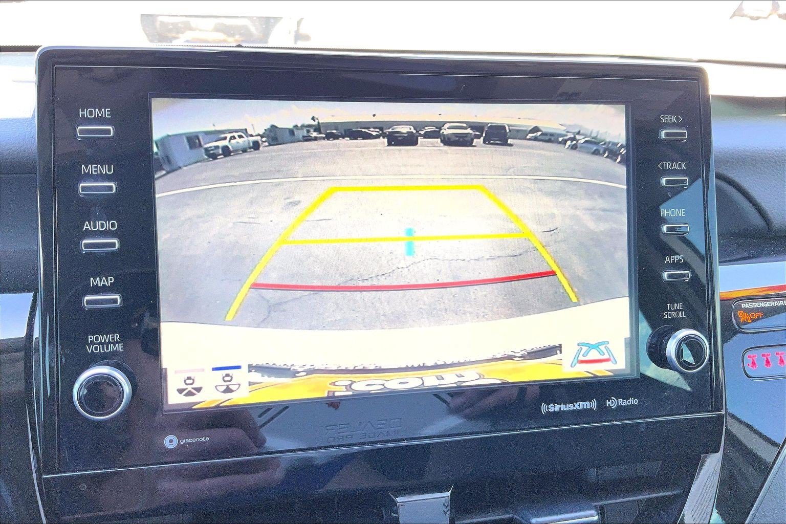 Used 2022 Toyota Camry SE w/ Audio Upgrade Package FWD image 22