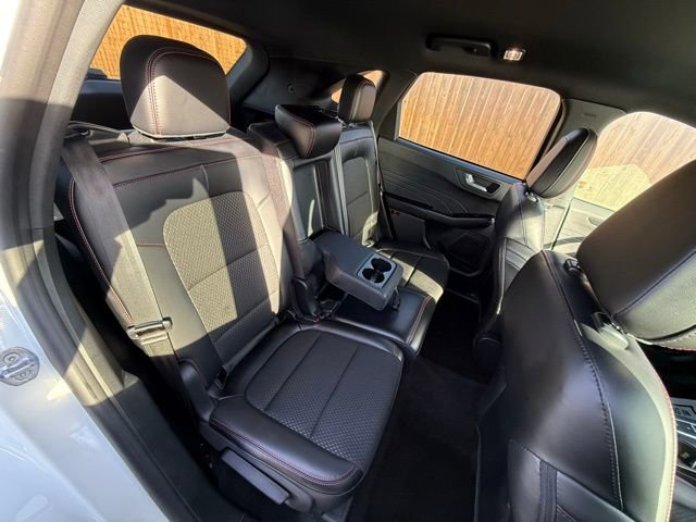 Used 2024 Ford Escape ST-Line w/ Tech Pack #1 image 10
