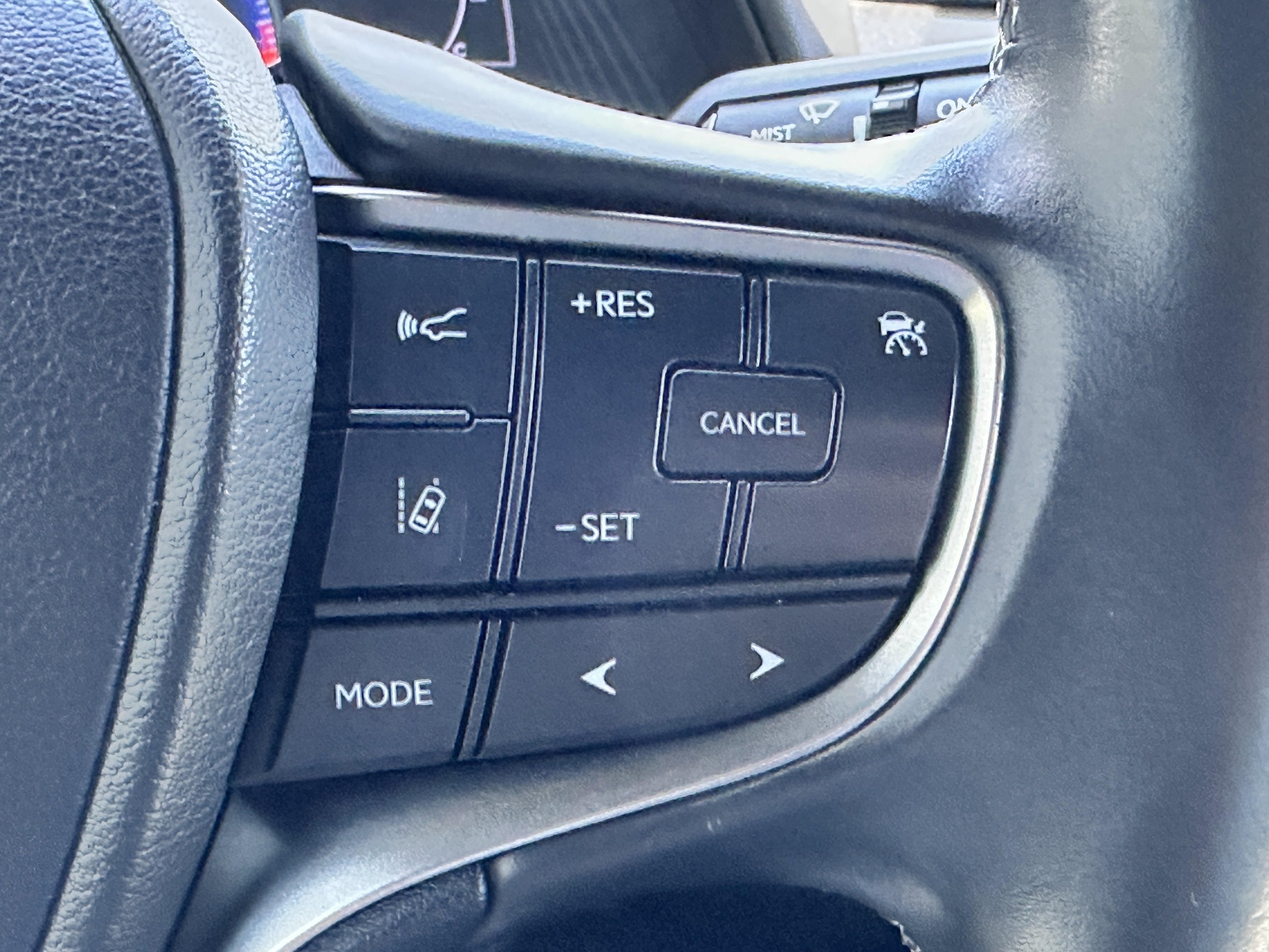 Used 2019 Lexus UX 200 w/ Accessory Package 2 FWD image 42