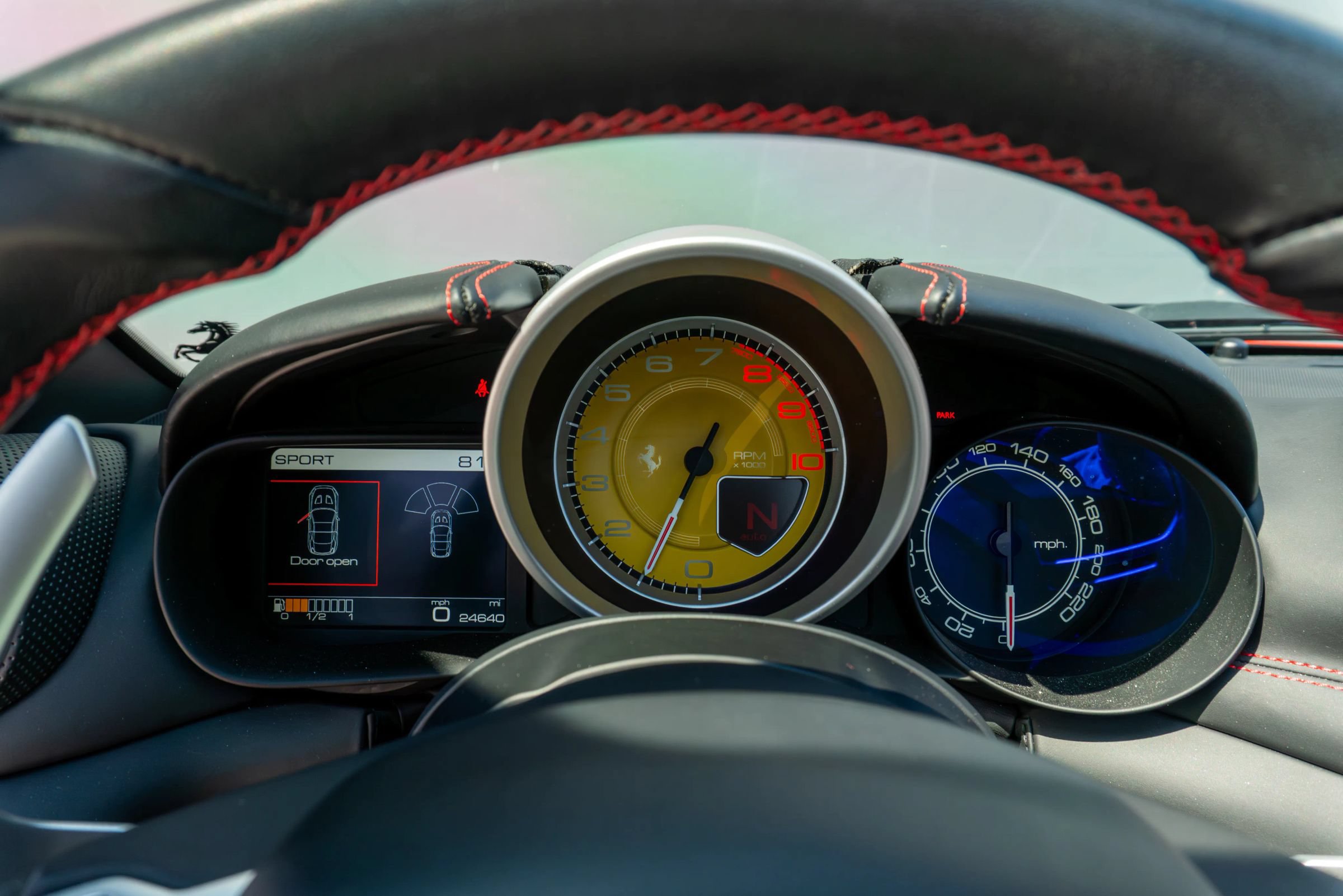 Used 2017 Ferrari California T RWD image 60