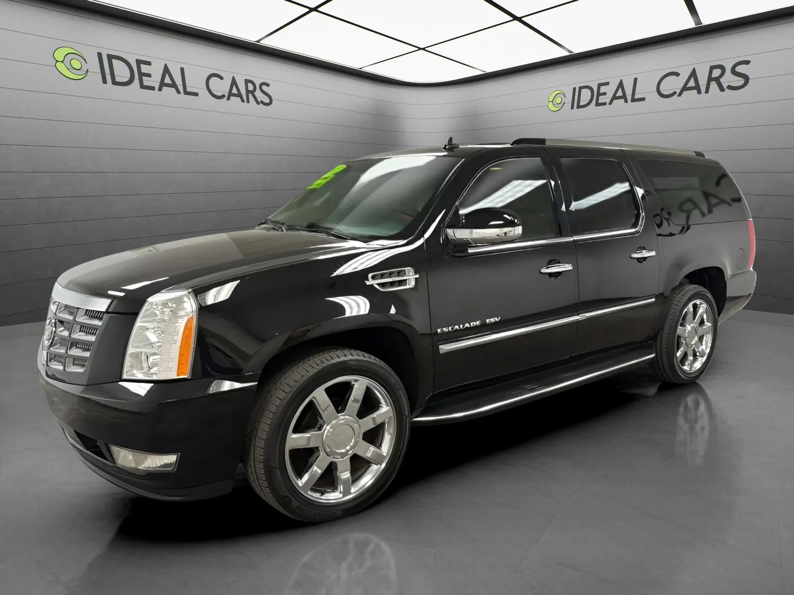Used 2013 Cadillac Escalade ESV Luxury AWD/4WD image 1