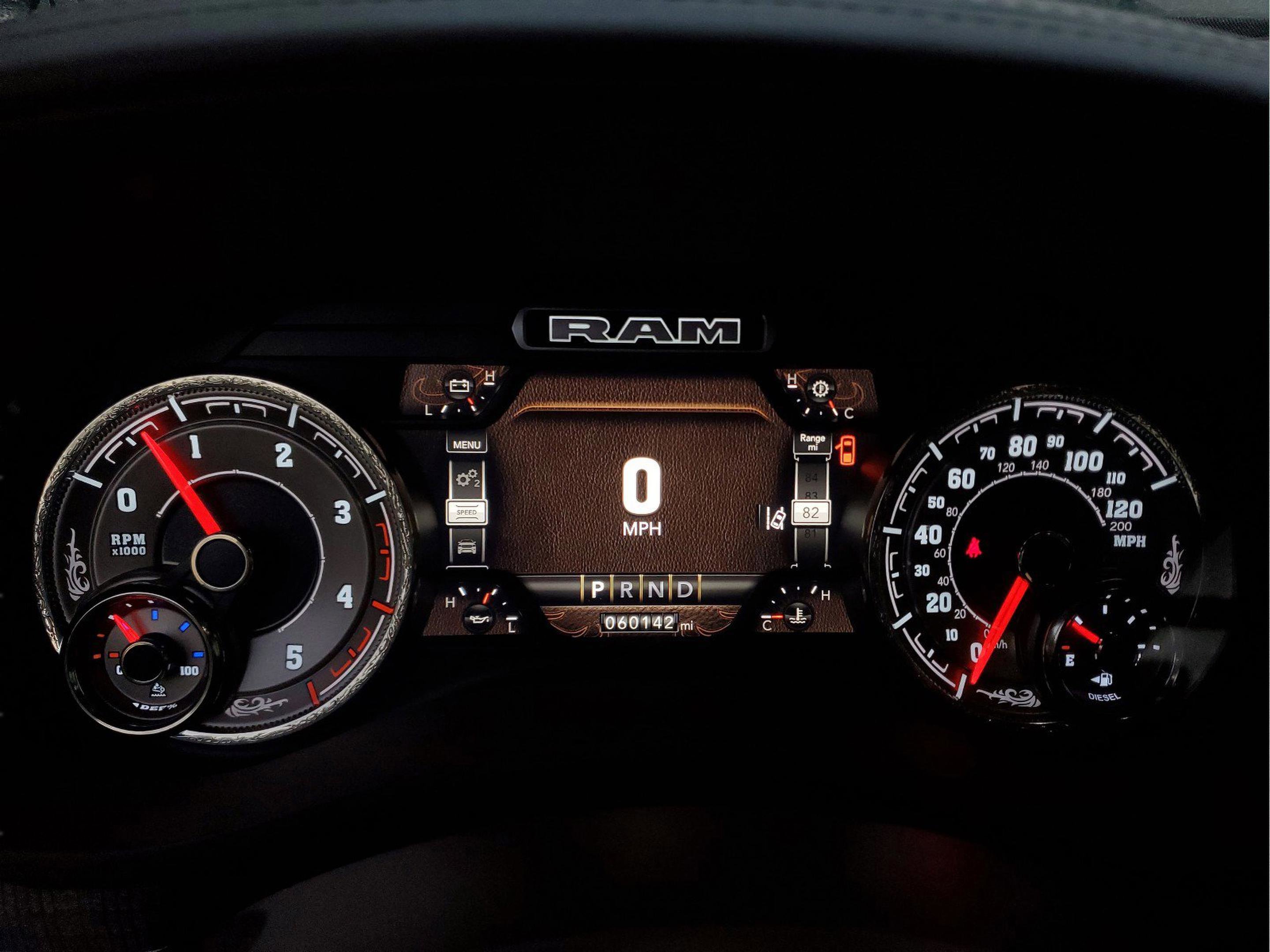 Used 2022 RAM 2500 Limited image 32