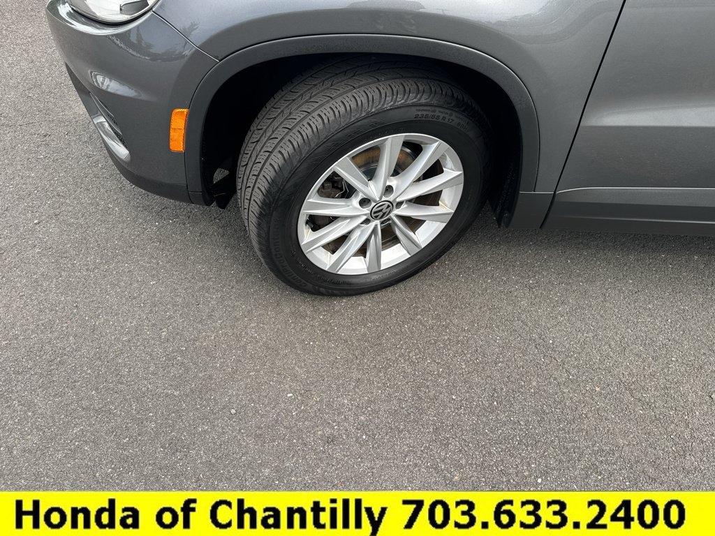 Used 2018 Volkswagen Tiguan Limited AWD/4WD image 30