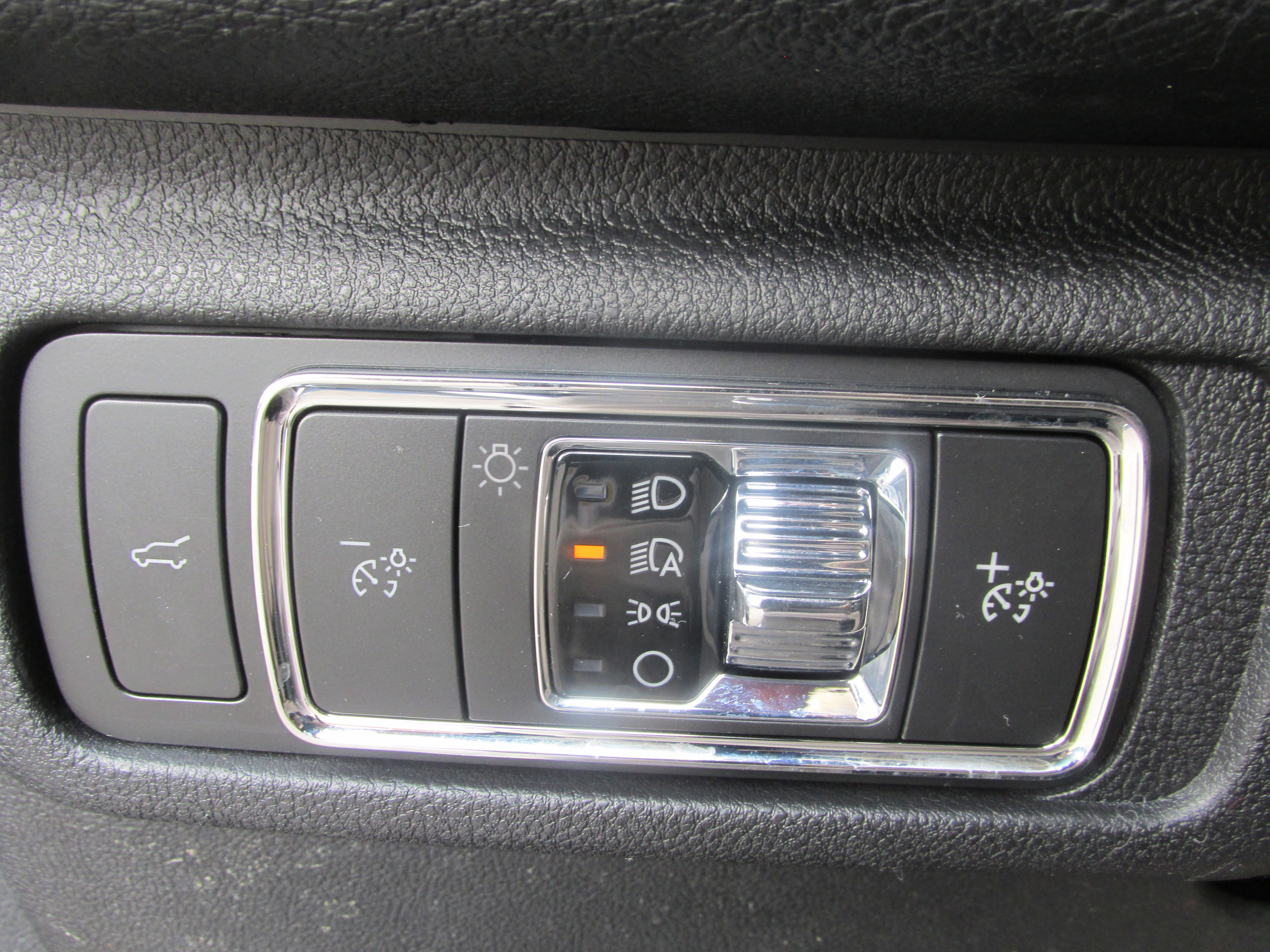 Used 2022 Lincoln Corsair AWD w/ Premium Package image 33