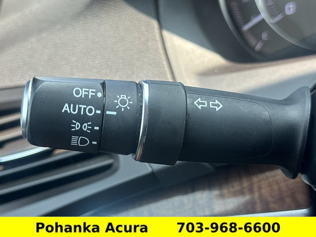 Used 2018 Acura MDX w/ Technology Package AWD/4WD image 9