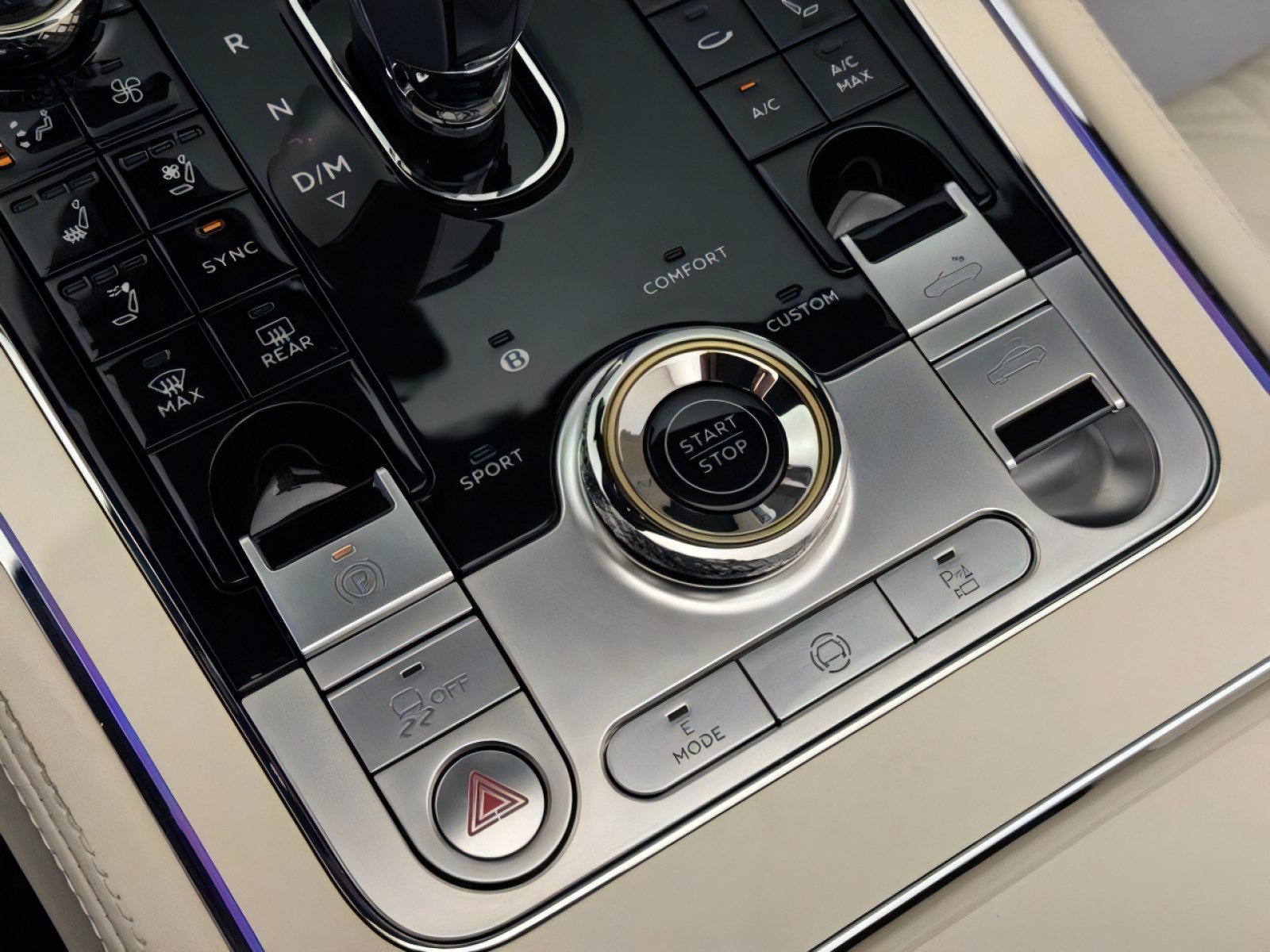 New 2026 Bentley Continental GT Azure AWD/4WD image 13