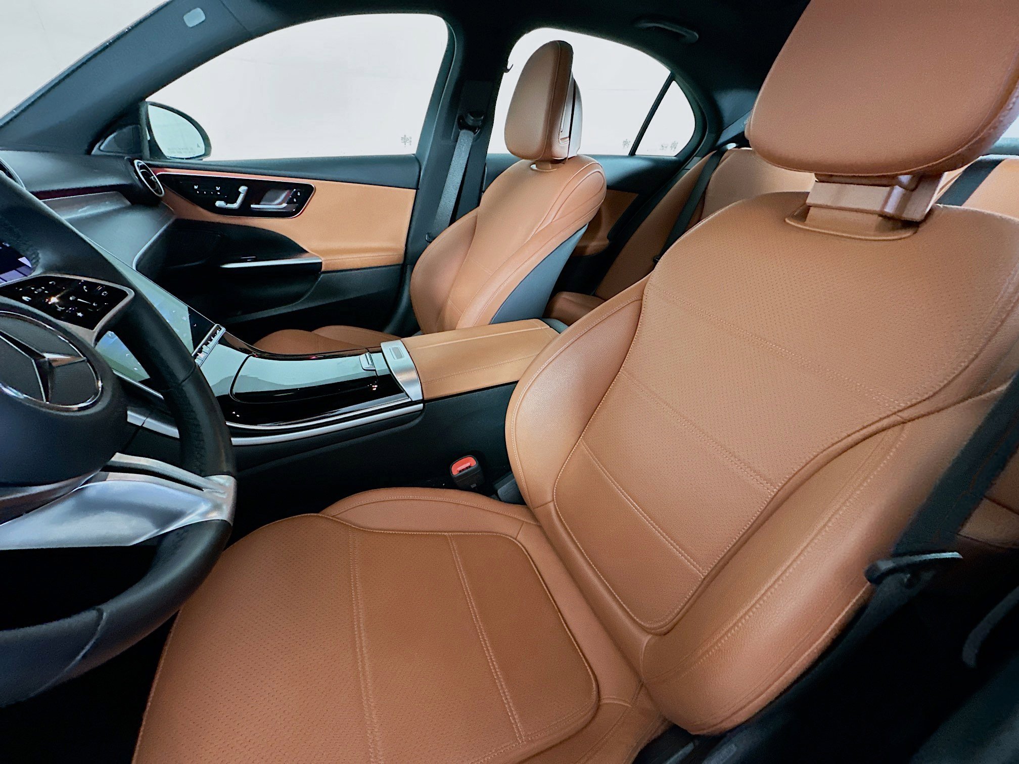 Used 2025 Mercedes-Benz C 300 C 300 image 13