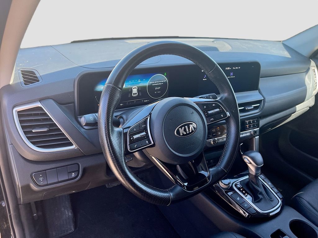 Used 2024 Kia Seltos SX image 9