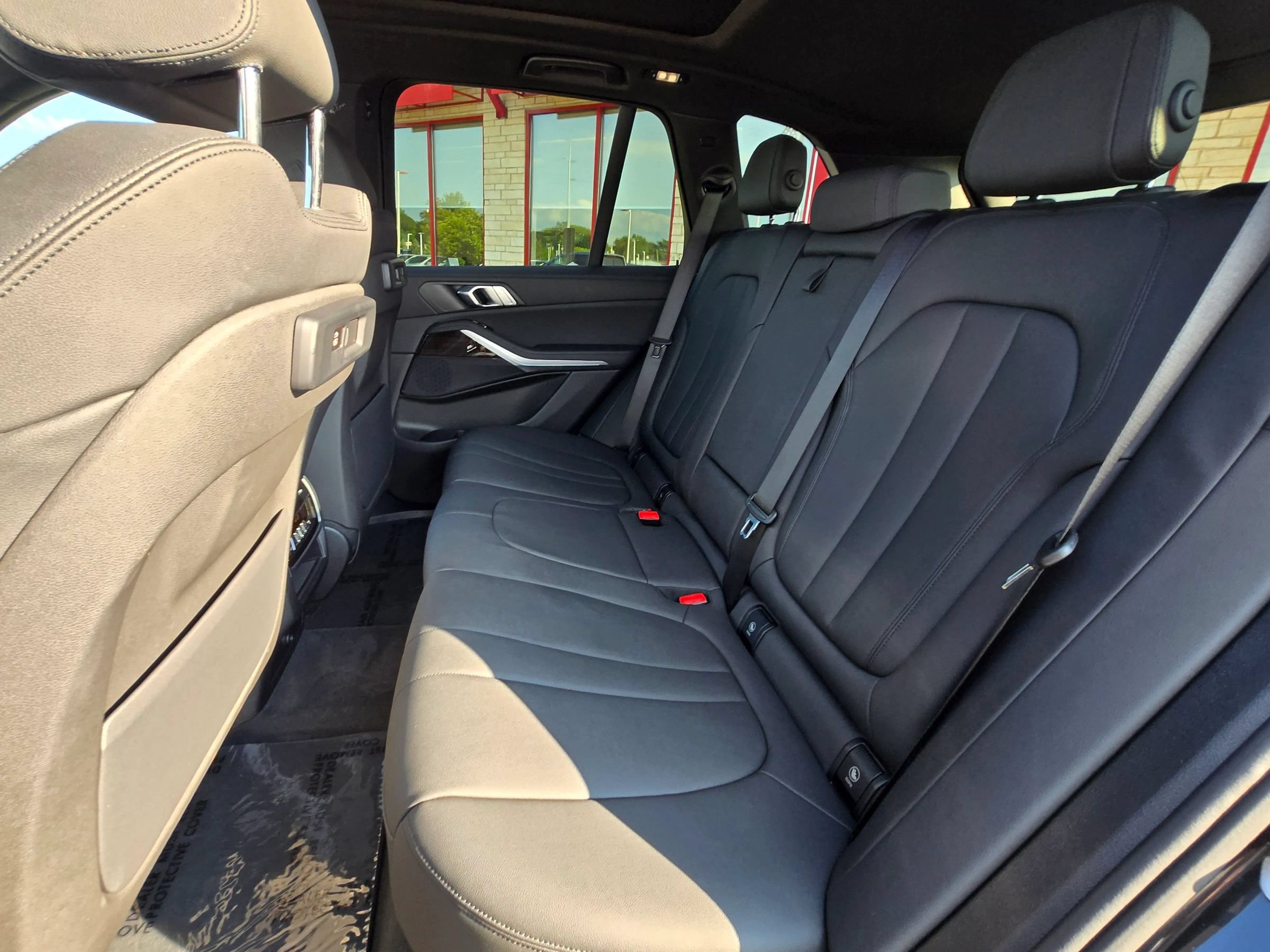 Used 2020 BMW X5 xDrive40i w/ Convenience Package AWD/4WD image 11