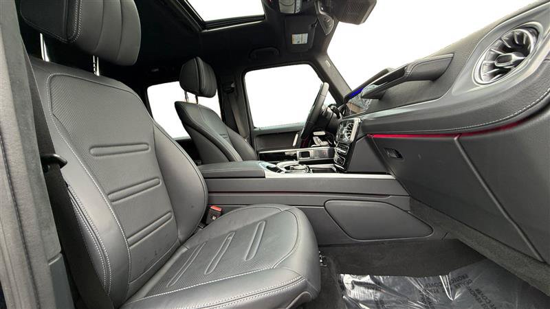 Used 2023 Mercedes-Benz G 550 image 17