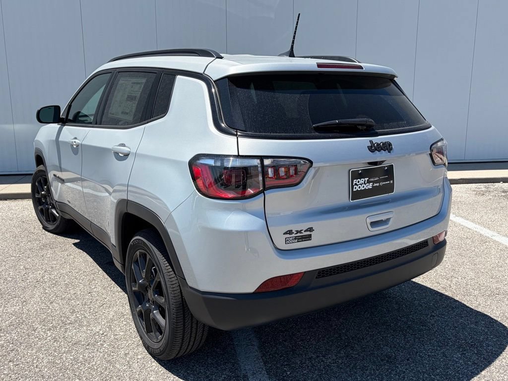 New 2026 Jeep Compass Latitude AWD/4WD image 5