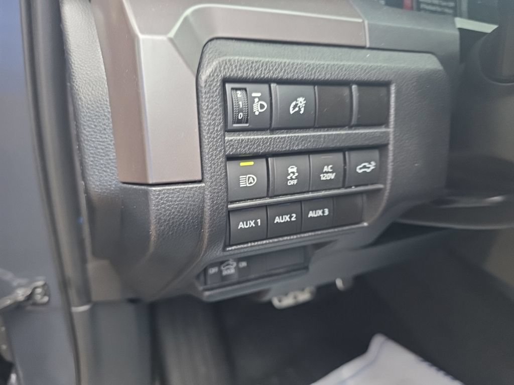 Used 2024 Toyota Tacoma TRD Sport AWD/4WD image 19